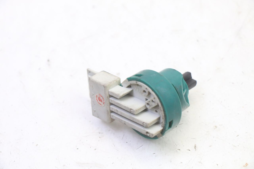 photo de COUPE CONTACT PIAGGIO X9 EVOLUTION 125 (2003 - 2007)