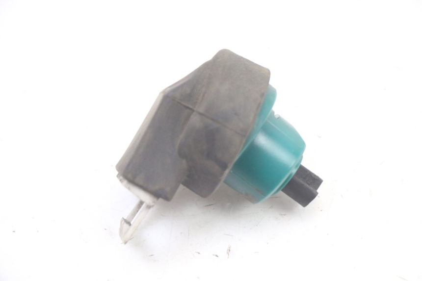 photo de COUPE CONTACT PIAGGIO XEVO - X EVO 125 (2007 - 2016)