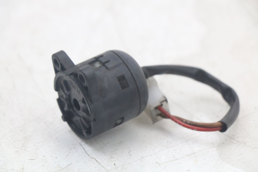 photo de COUPE CONTACT YAMAHA XMAX X-MAX 125 (2006 - 2009)