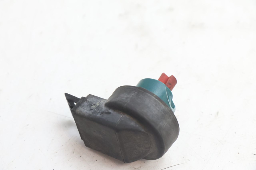 photo de COUPE CONTACT PIAGGIO ZIP 2T 50 (2009 - 2019) - Zoom état d’usage