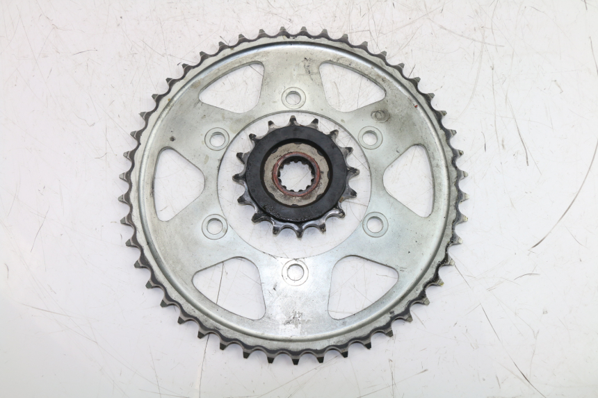 photo de COURONNE TRIUMPH STREET TRIPLE 675 (2007 - 2012)