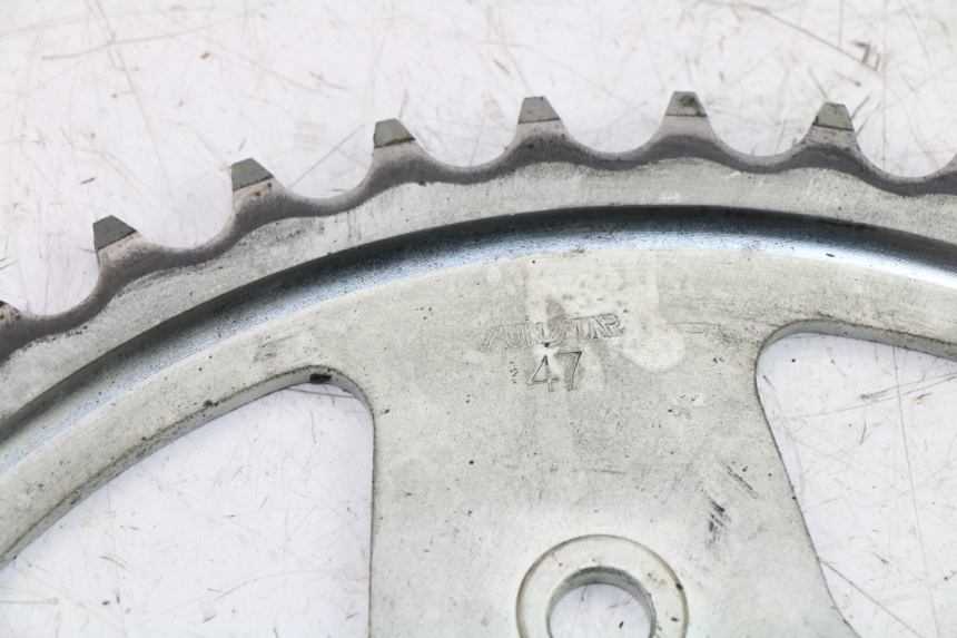 photo de COURONNE TRIUMPH STREET TRIPLE 675 (2007 - 2012)