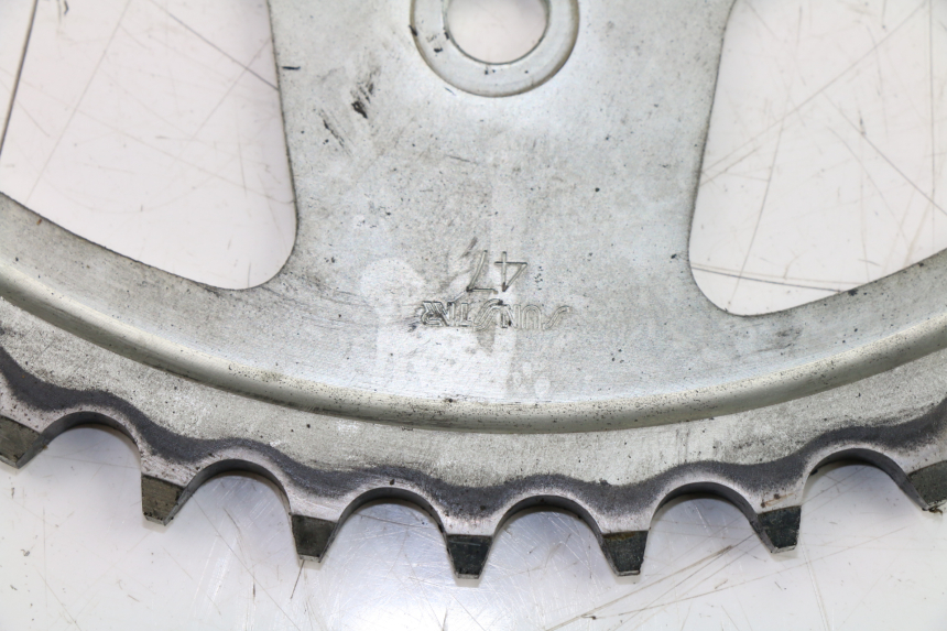 photo de COURONNE TRIUMPH STREET TRIPLE 675 (2007 - 2012)