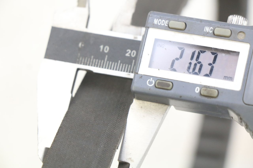 photo de COURROIE PEUGEOT SATELIS 125 (2006 - 2009) - Détail de la pièce