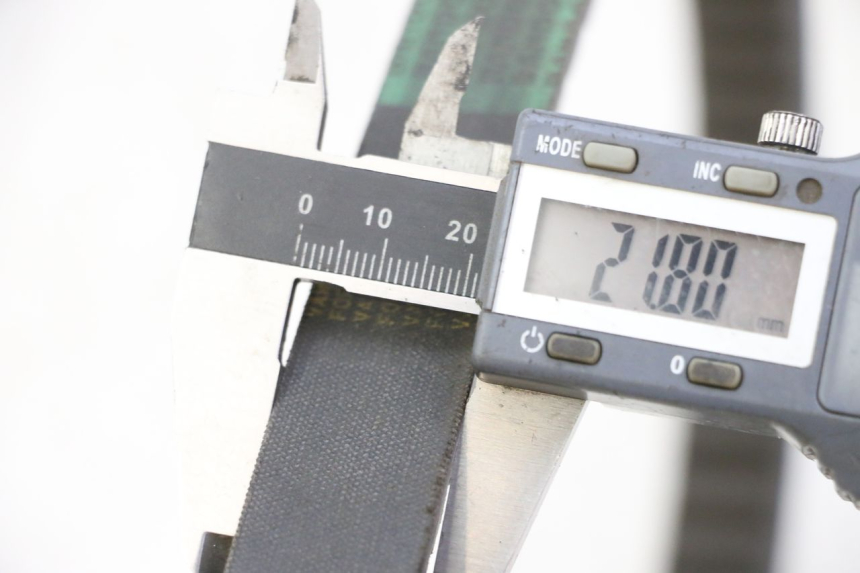 photo de COURROIE YAMAHA X-MAX XMAX 250 (2006 - 2009)