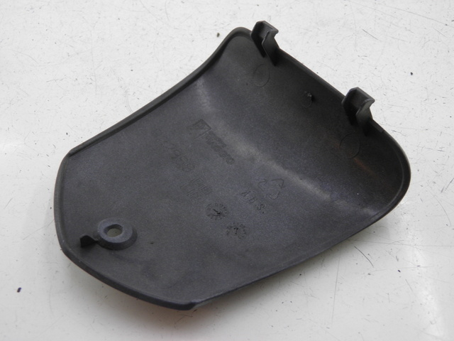 photo de COUVRE GUIDON  PIAGGIO MP3 RL 125 (2006 - 2014)