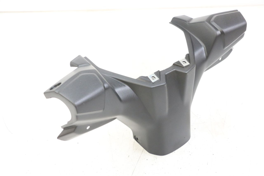 photo de COUVRE GUIDON ARRIERE YAMAHA AEROX 2T 50 (2013 - 2017) - Zoom état d’usage