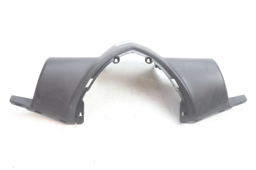 photo de COUVRE GUIDON ARRIERE KYMCO AGILITY 16+ 4T 50 (2018 - 2023) - Zoom état d’usage