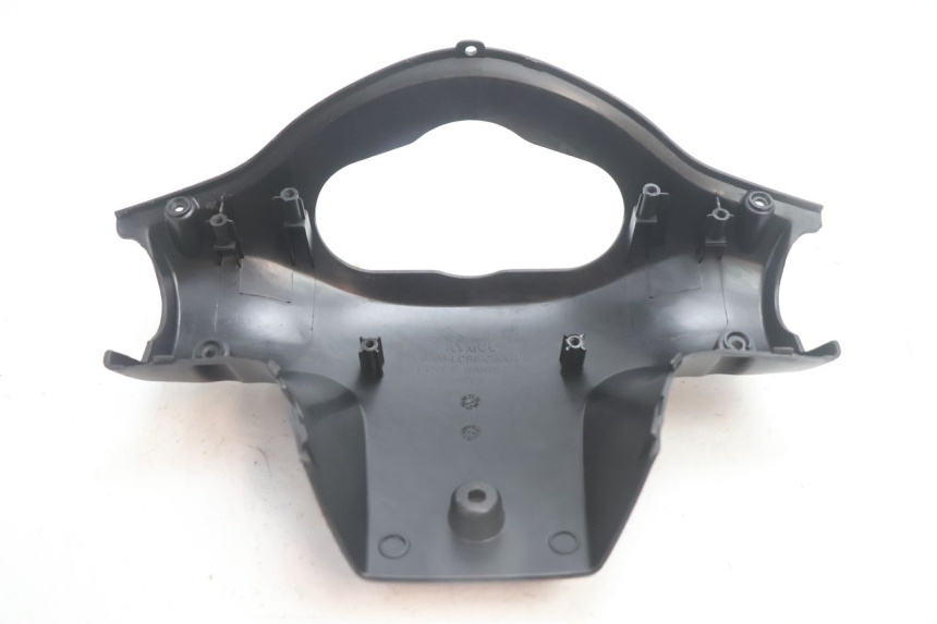 photo de COUVRE GUIDON ARRIERE KYMCO AGILITY 4T 50 (2005 - 2018) - Points de fixation