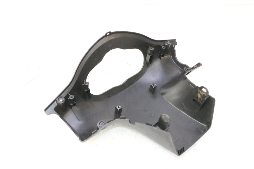 photo de COUVRE GUIDON ARRIERE KYMCO AGILITY 4T 50 (2018 - 2022) - Points de fixation