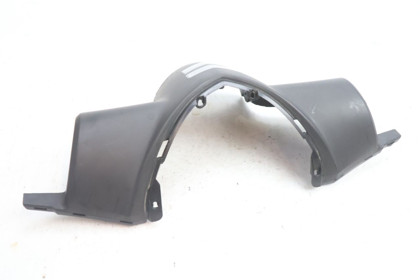 photo de COUVRE GUIDON ARRIERE KYMCO AGILITY CITY 16P 125 (2015 - 2024) - Gros plan technique