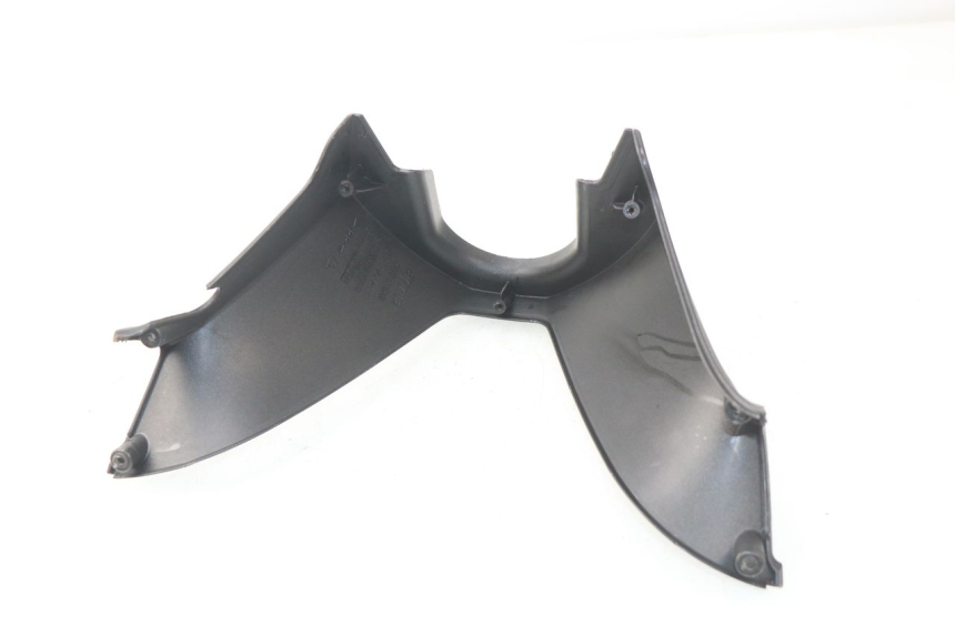 photo de COUVRE GUIDON ARRIERE APRILIA ATLANTIC 125 (2003 - 2009)