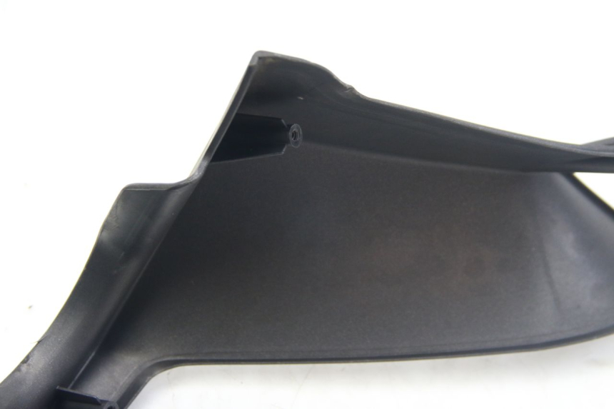 photo de COUVRE GUIDON ARRIERE APRILIA ATLANTIC 500 (2002 - 2003)