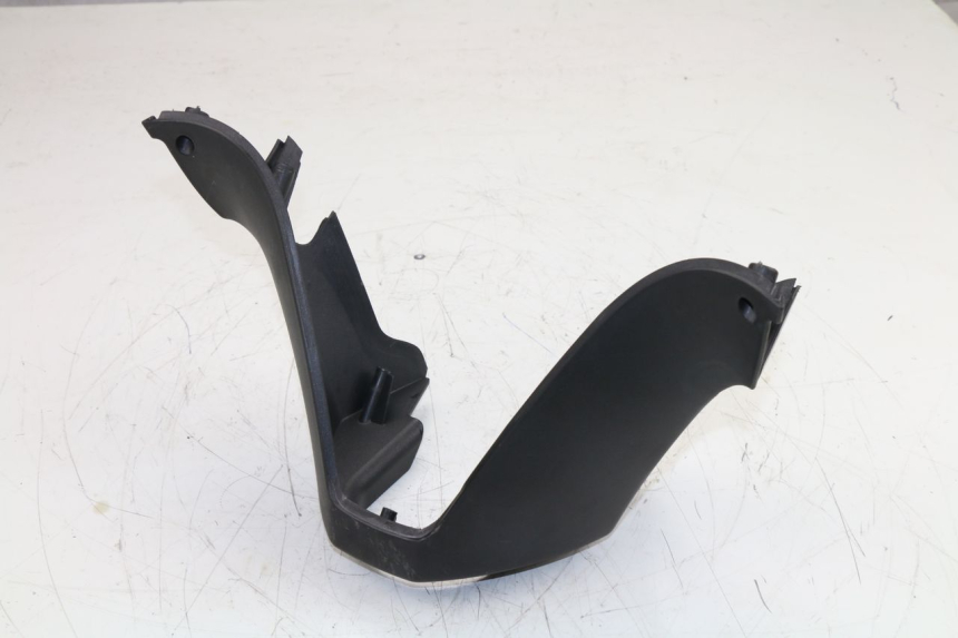 photo de COUVRE GUIDON ARRIERE APRILIA ATLANTIC 125 (2003 - 2009)