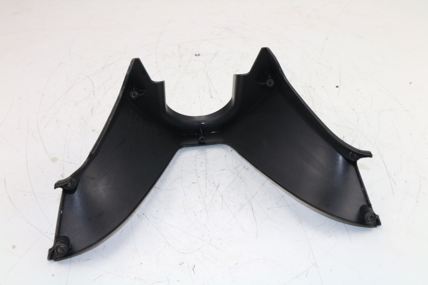 photo de COUVRE GUIDON ARRIERE APRILIA ATLANTIC 125 (2003 - 2009)