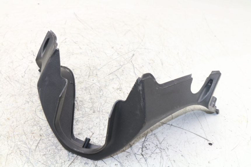 photo de COUVRE GUIDON ARRIERE APRILIA ATLANTIC S 125 (2010 - 2013)