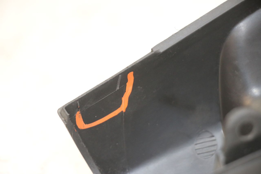 photo de COUVRE GUIDON ARRIERE APRILIA SXR 50 (2021 - 2023)