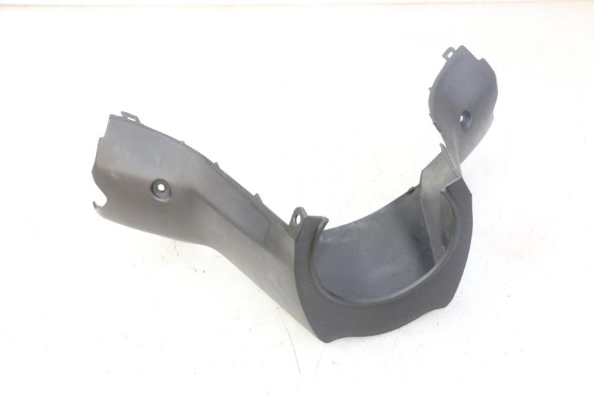 photo de COUVRE GUIDON ARRIERE SUZUKI BURGMAN 125 (2007 - 2014)