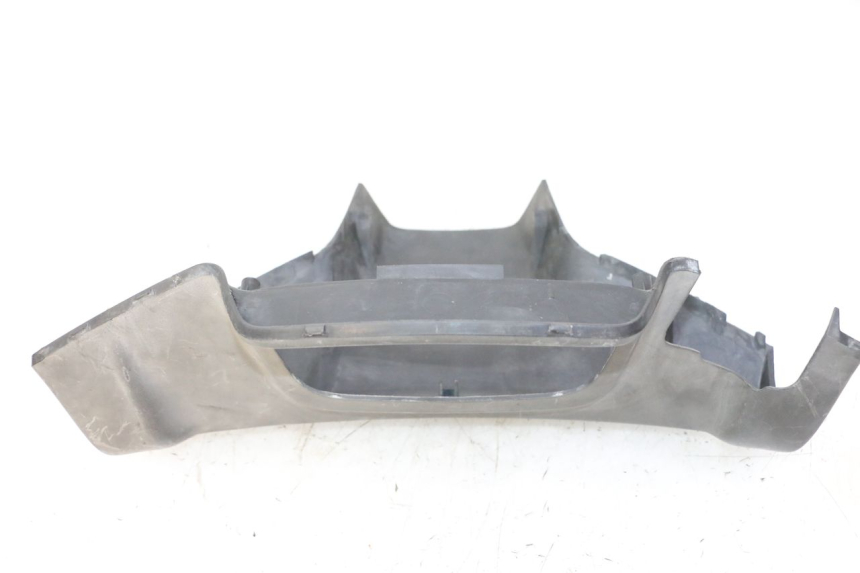 photo de COUVRE GUIDON ARRIERE YAMAHA BW'S 100 (1999 - 2002)