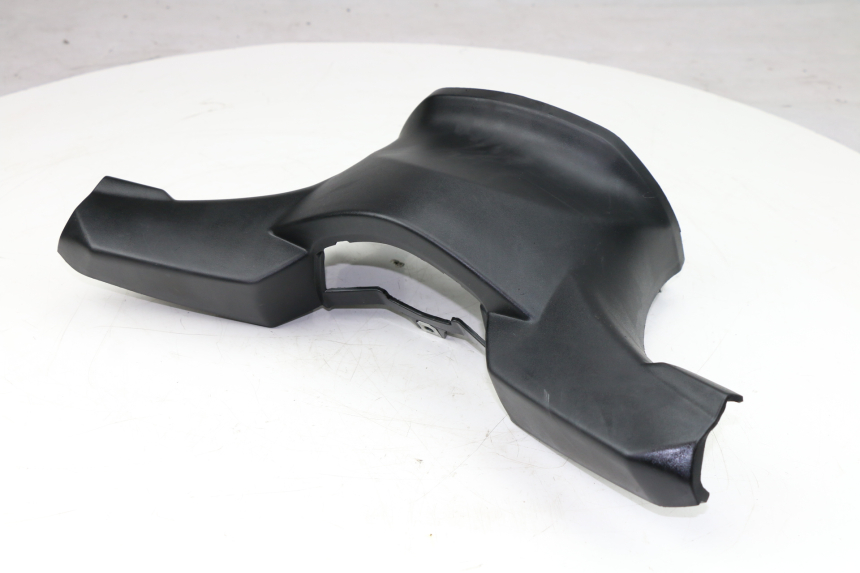 photo de COUVRE GUIDON ARRIERE BMW C GT 650 (2012 - 2015) - Points de fixation