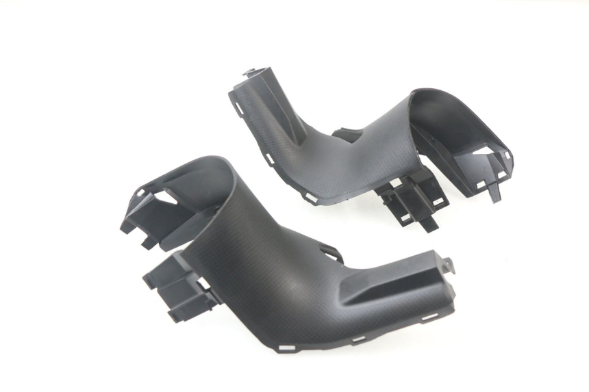 photo de COUVRE GUIDON ARRIERE BMW C SPORT 650 (2015 - 2021)