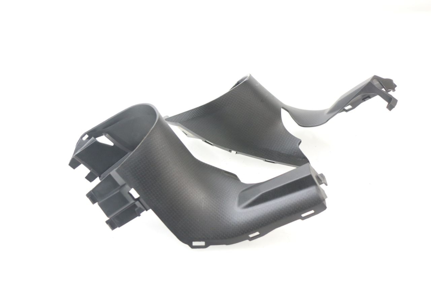 photo de COUVRE GUIDON ARRIERE BMW C SPORT 650 (2015 - 2021)