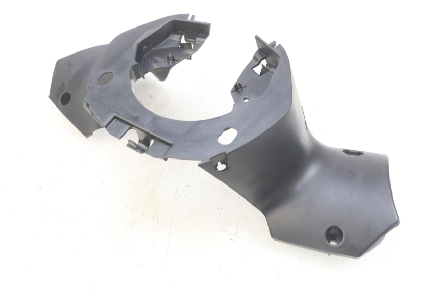 photo de COUVRE GUIDON ARRIERE PEUGEOT CITYSTAR 2T 50 (2018 - 2021)