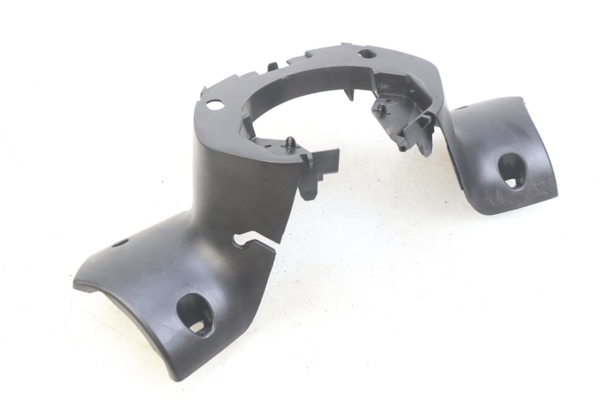 photo de COUVRE GUIDON ARRIERE PEUGEOT CITYSTAR 2T 50 (2018 - 2021)