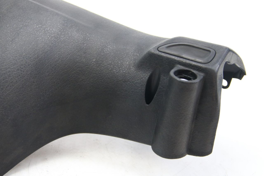 photo de COUVRE GUIDON ARRIERE DERBI BOULEVARD 50 (2009 - 2006)