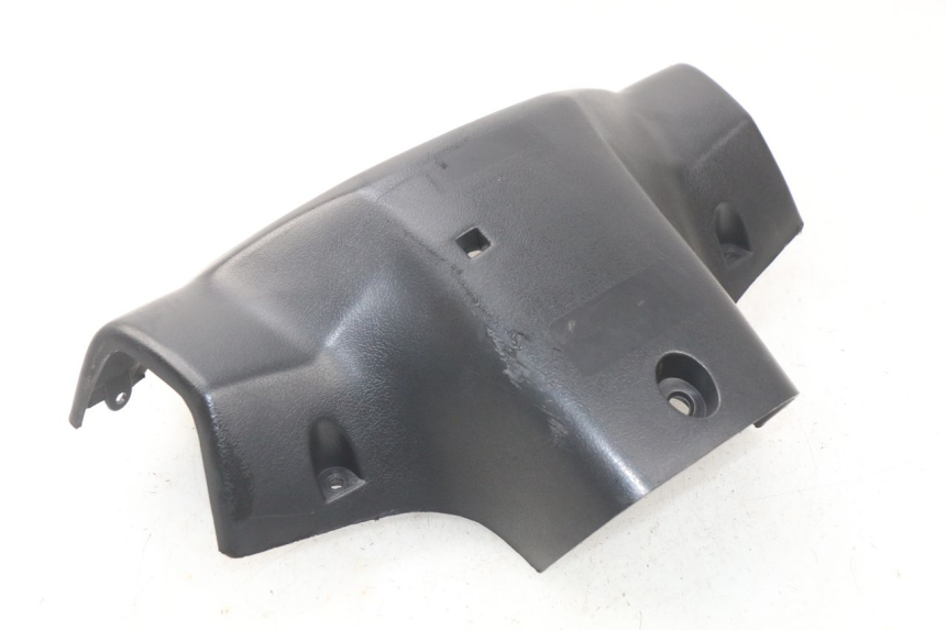 photo de COUVRE GUIDON ARRIERE FYM STRADA 50 (2007 - 2014)