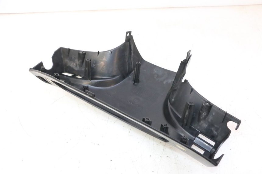 photo de COUVRE GUIDON ARRIERE DAELIM HISTORY 125 (2001 - 2002)