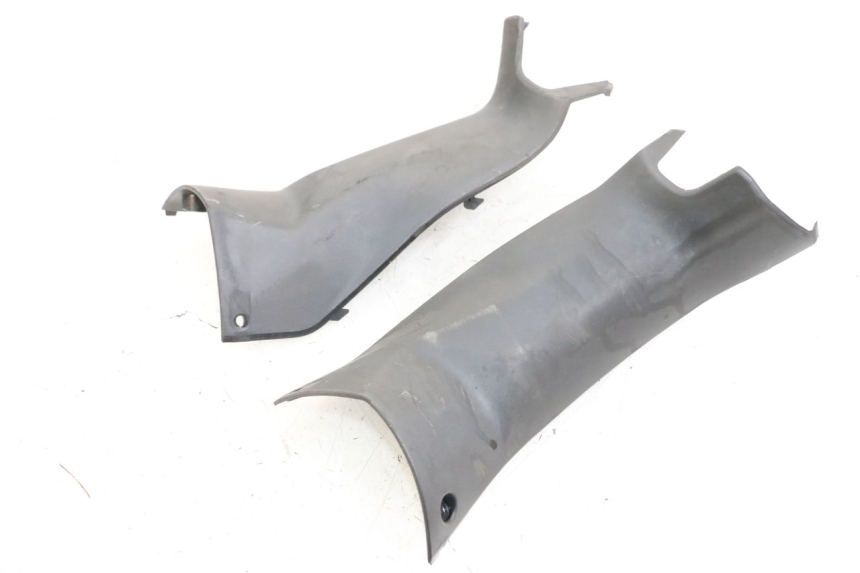 photo de COUVRE GUIDON ARRIERE SYM JOYRIDE EVO 125 (2009 - 2016)