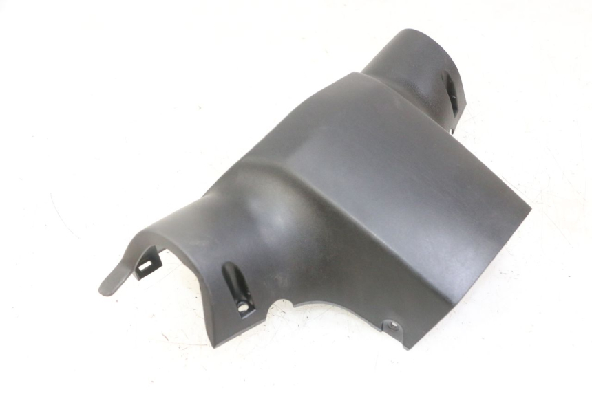 photo de COUVRE GUIDON ARRIERE PEUGEOT KISBEE 2T 50 (2018 - 2022)