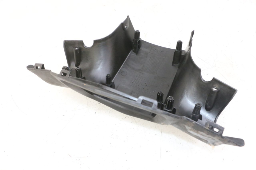 photo de COUVRE GUIDON ARRIERE PEUGEOT KISBEE 2T 50 (2018 - 2022)