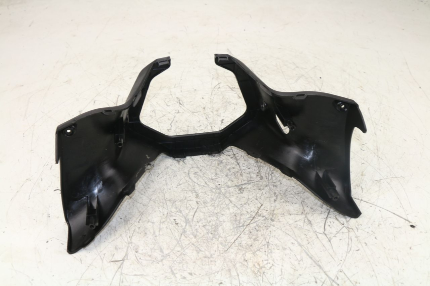 photo de COUVRE GUIDON ARRIERE KYMCO DINK STREET ABS 125 (2011 - 2018)