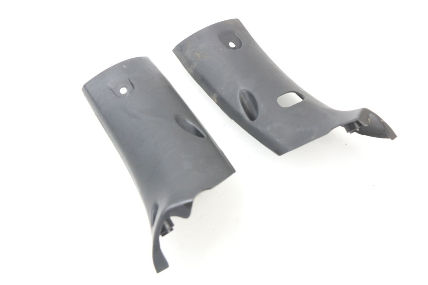 photo de COUVRE GUIDON ARRIERE KYMCO GRAND DINK 250 (2002 - 2007)