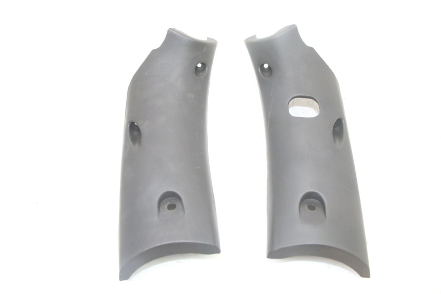 photo de COUVRE GUIDON ARRIERE KYMCO GRAND DINK 125 (2008 - 2014)