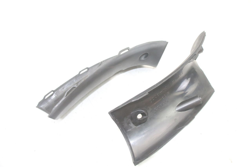 photo de COUVRE GUIDON ARRIERE KYMCO GRAND DINK 125 (2008 - 2014)