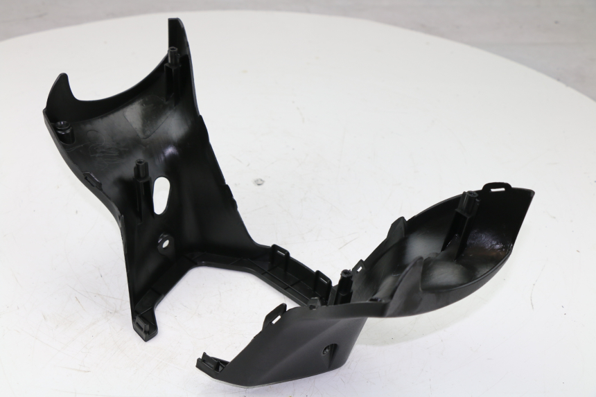 photo de COUVRE GUIDON ARRIERE KYMCO K-XCT 125 (2013 - 2017)