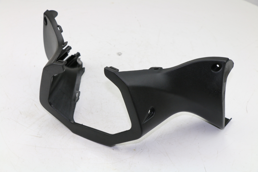 photo de COUVRE GUIDON ARRIERE KYMCO K-XCT 125 (2013 - 2017)