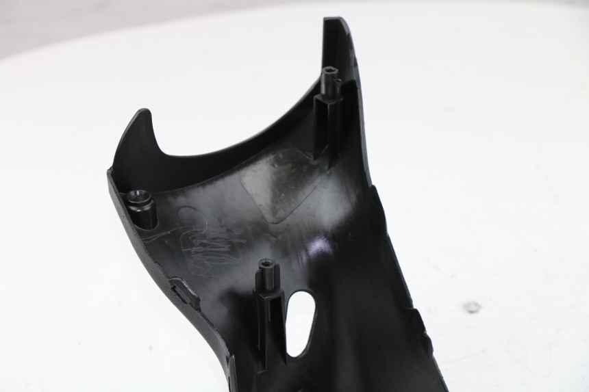 photo de COUVRE GUIDON ARRIERE KYMCO K-XCT 125 (2013 - 2017)