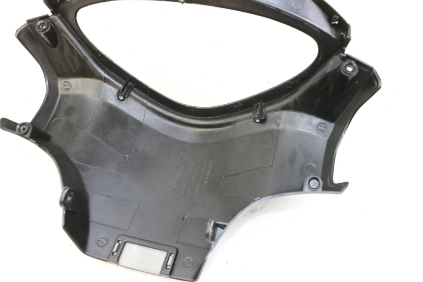 photo de COUVRE GUIDON ARRIERE KYMCO PEOPLE S 125 (2000 - 2008)