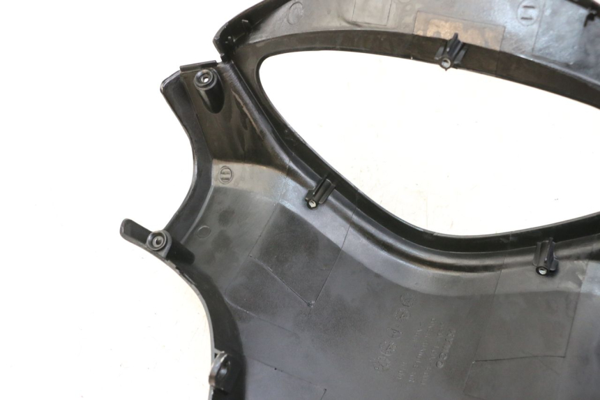 photo de COUVRE GUIDON ARRIERE KYMCO PEOPLE S 125 (2000 - 2008)