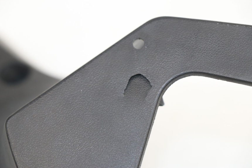 photo de COUVRE GUIDON ARRIERE KYMCO XCITING 500 (2007 - 2010)