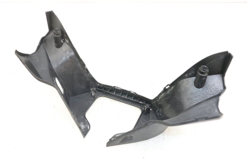 photo de Rear handlebar cover KYMCO XCITING 250 (2006 - 2009)