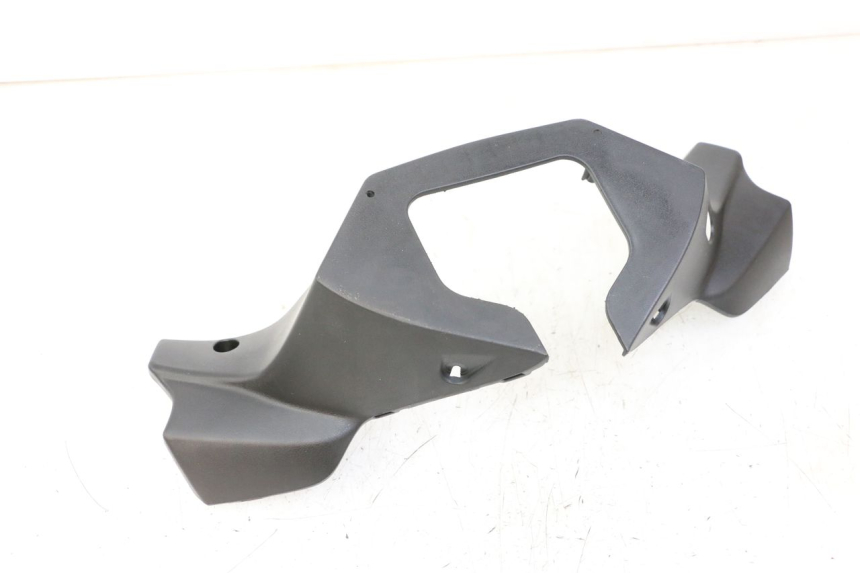 photo de COUVRE GUIDON ARRIERE KYMCO XCITING 500 (2007 - 2010)