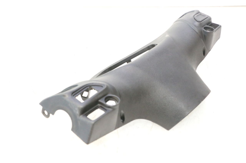 photo de COUVRE GUIDON ARRIERE PIAGGIO LIBERTY IGET 4T 50 (2021 - 2025) - Zoom état d’usage