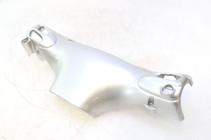 photo de COUVRE GUIDON ARRIERE PIAGGIO LIBERTY 50 (1998 - 2003) - Pièce contrôlée