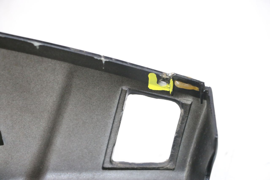 photo de COUVRE GUIDON ARRIERE KYMCO LIKE 125 (2009 - 2016) - Focus structure