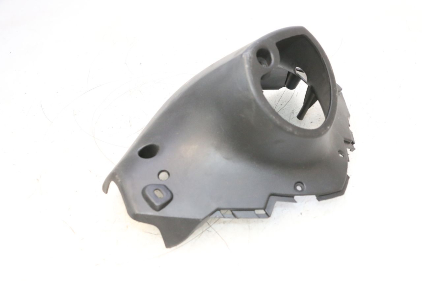 photo de COUVRE GUIDON ARRIERE KEEWAY MATRIX RX9 125 (2006 - 2007) - Gros plan technique